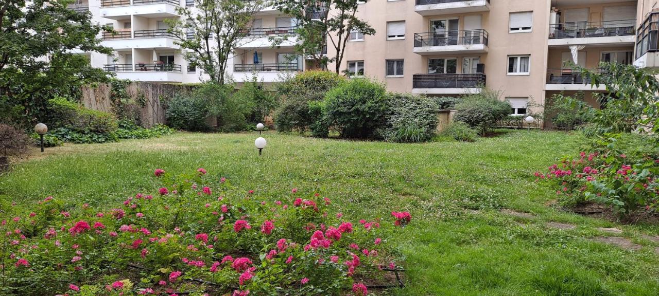 Appart T2 Standing Tout Confort Au Calme - Parking En Option Lyon Exterior foto